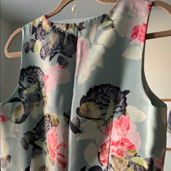 Floral Printed Dress - Picture 3 of 5